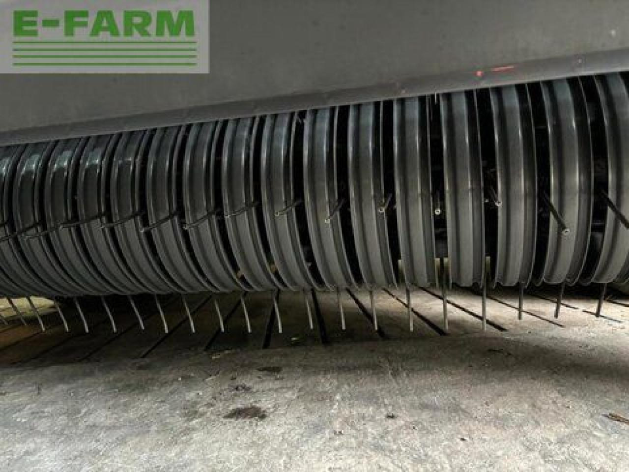 CLAAS variant 580 rc pro, nur 146 ballen ! - Lis na hranaté balíky: obrázek 4 CLAAS variant 580 rc pro, nur 146 ballen ! - Lis na hranaté balíky: obrázek 4