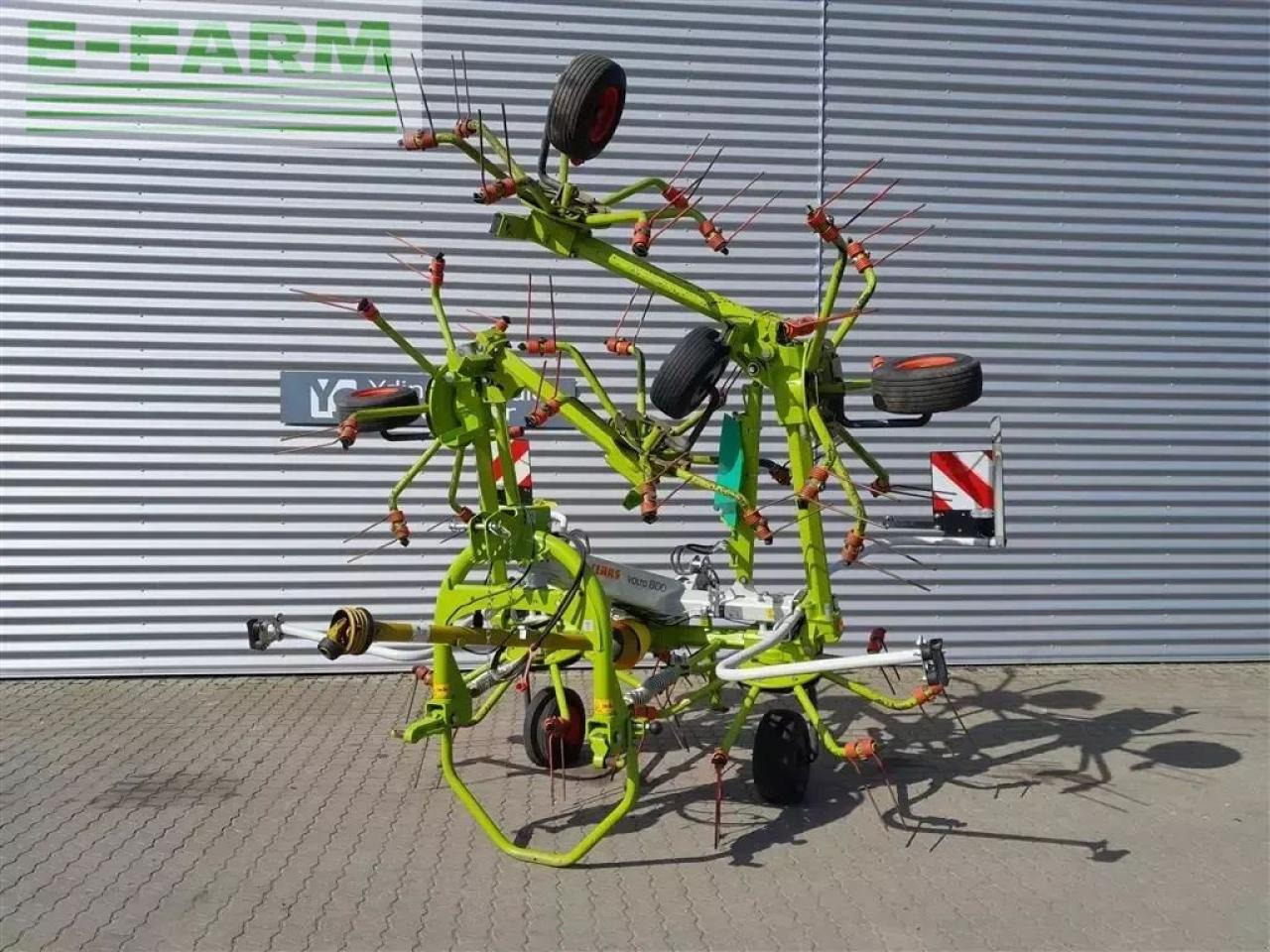 CLAAS volto 800 - Obraceč/ Shrnovač: obrázek 2 CLAAS volto 800 - Obraceč/ Shrnovač: obrázek 2