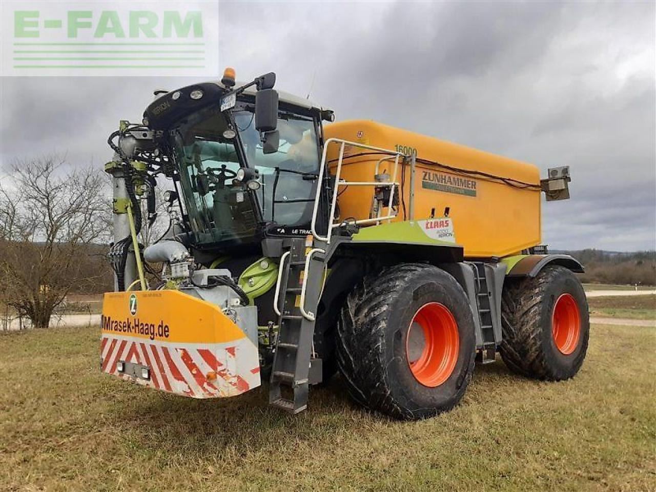 CLAAS xerion 4000 saddle trac SADDLE TRAC - Samochodný postřikovač: obrázek 2 CLAAS xerion 4000 saddle trac SADDLE TRAC - Samochodný postřikovač: obrázek 2