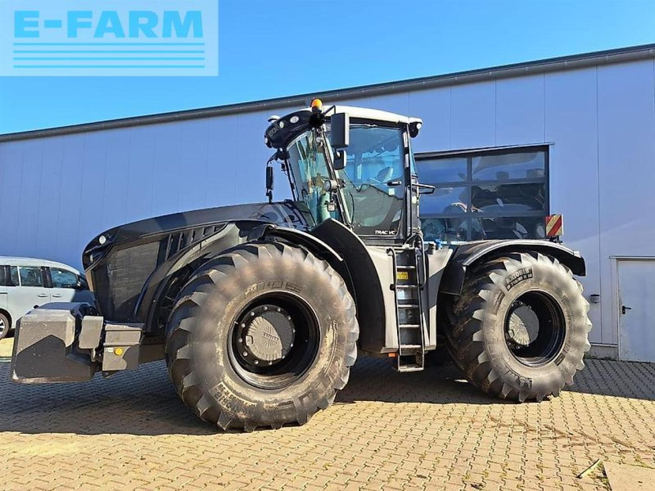 CLAAS xerion 4000 trac vc TRAC VC - Traktor: obrázek 2 CLAAS xerion 4000 trac vc TRAC VC - Traktor: obrázek 2