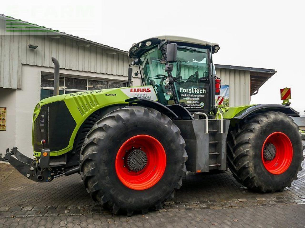 CLAAS xerion 4500 trac vc TRAC VC - Traktor: obrázek 2 CLAAS xerion 4500 trac vc TRAC VC - Traktor: obrázek 2