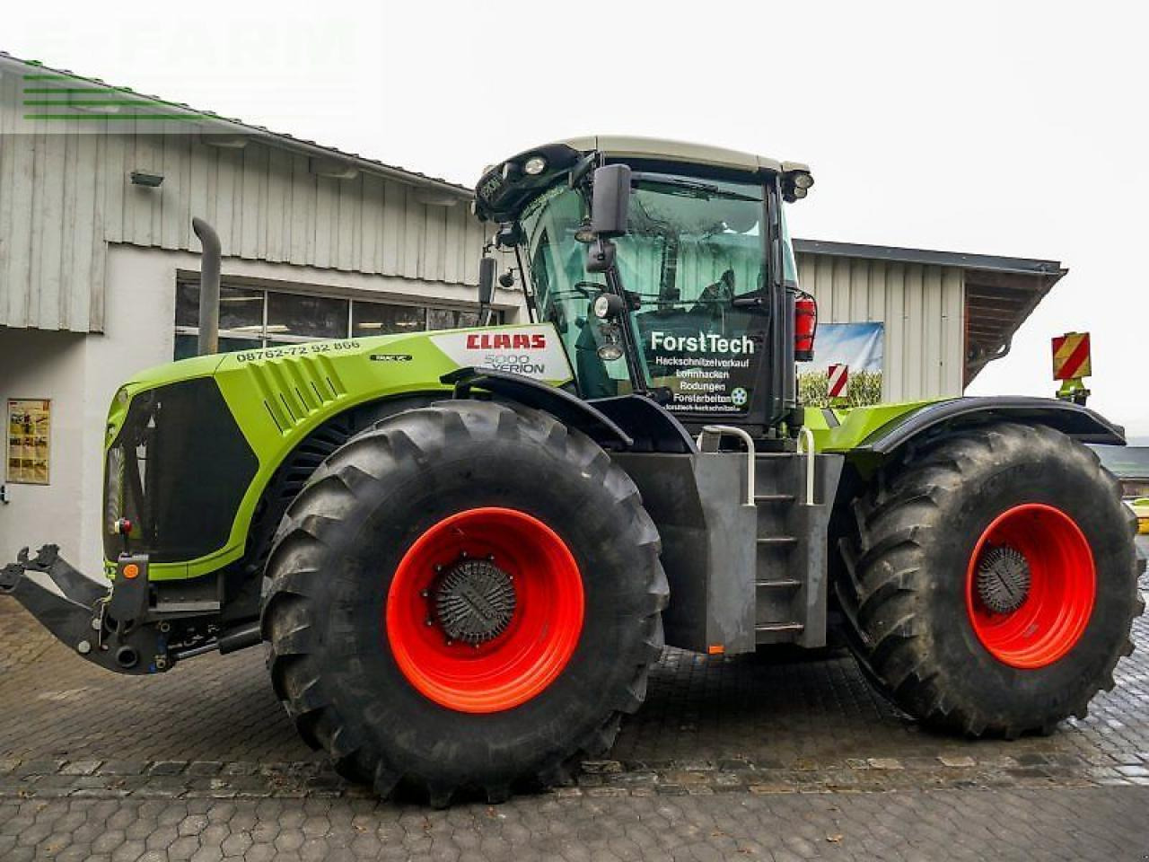 CLAAS xerion 4500 trac vc TRAC VC - Traktor: obrázek 1 CLAAS xerion 4500 trac vc TRAC VC - Traktor: obrázek 1