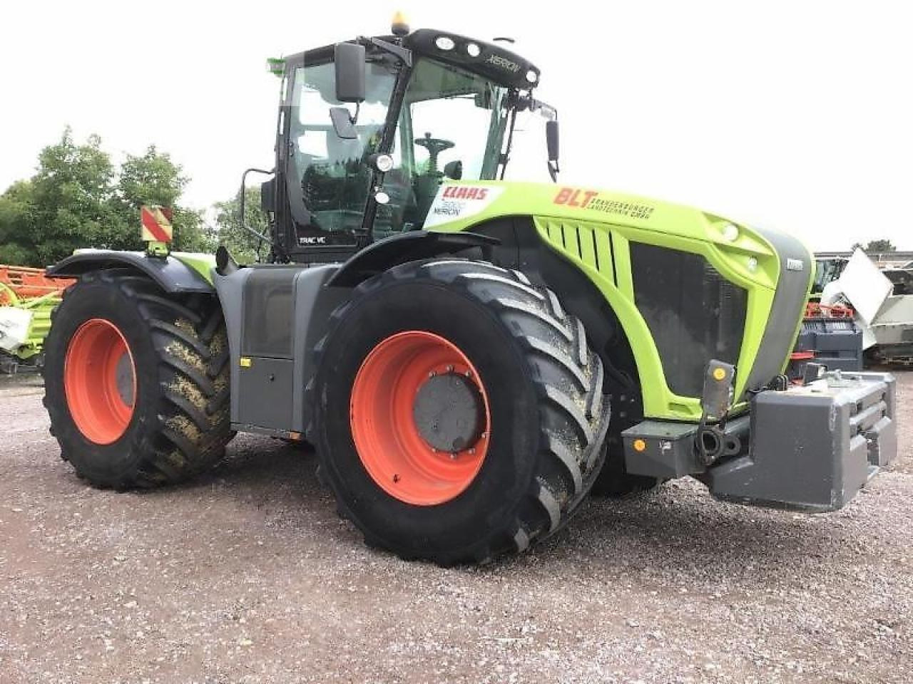 CLAAS xerion 5000 trac TRAC - Traktor: obrázek 3 CLAAS xerion 5000 trac TRAC - Traktor: obrázek 3