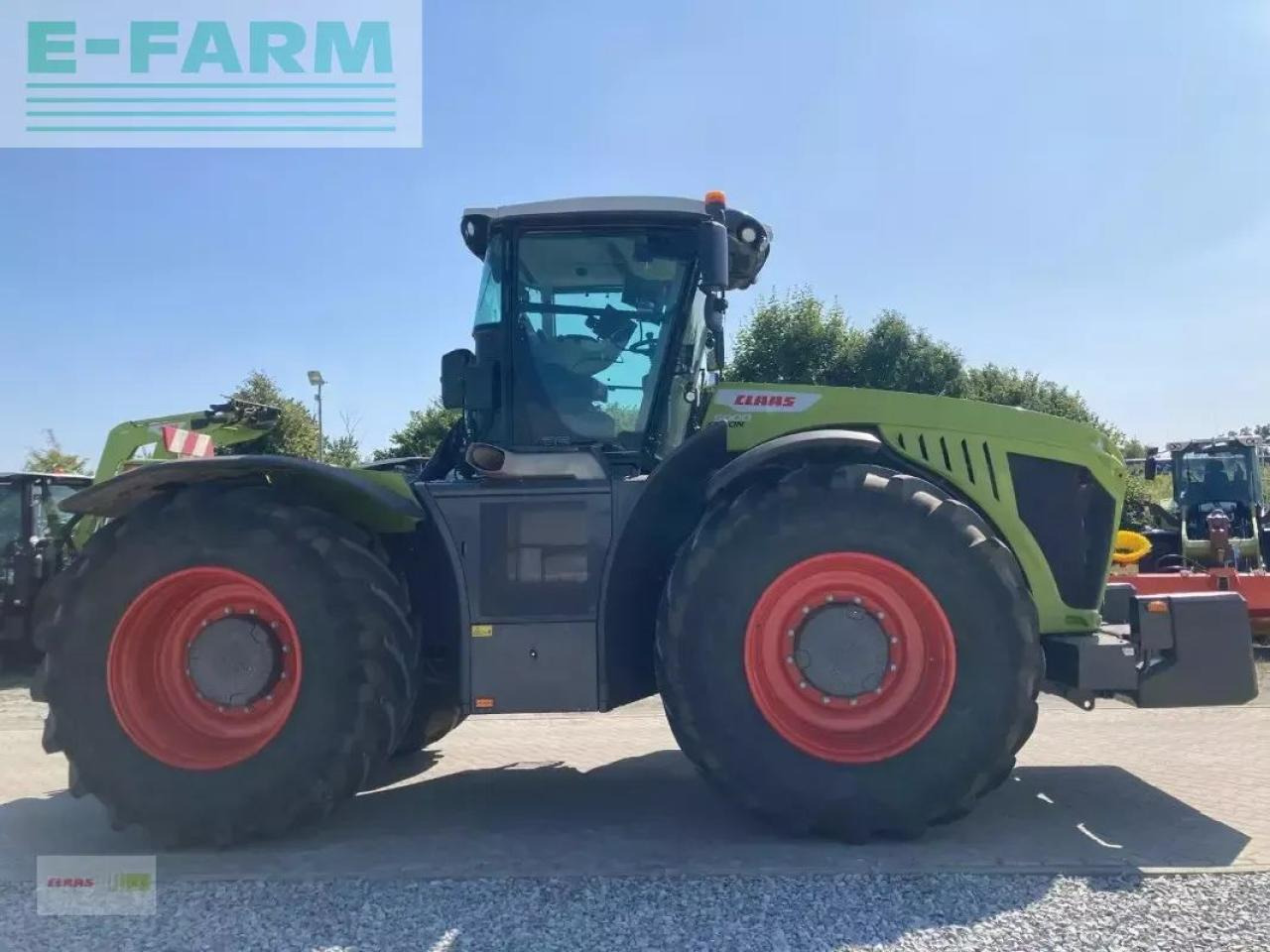CLAAS xerion 5000 trac TRAC - Traktor: obrázek 4 CLAAS xerion 5000 trac TRAC - Traktor: obrázek 4