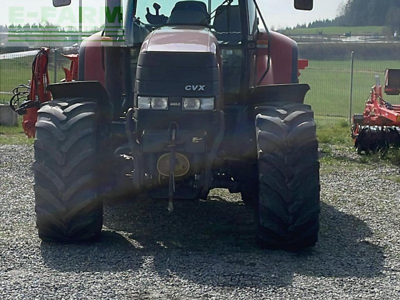 Case-IH 1145 cvx - Traktor: obrázek 4 Case-IH 1145 cvx - Traktor: obrázek 4