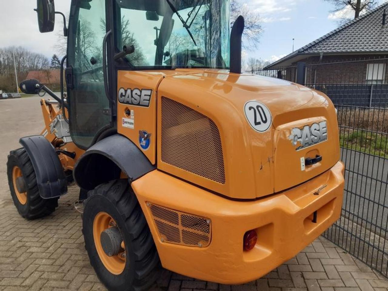 Case-IH 221 f - Kolový nakladač: obrázek 2 Case-IH 221 f - Kolový nakladač: obrázek 2