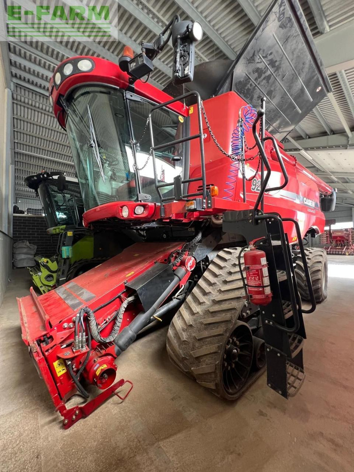 Case-IH 9230 AXIAL-FLOW - Sklízecí mlátička: obrázek 3 Case-IH 9230 AXIAL-FLOW - Sklízecí mlátička: obrázek 3