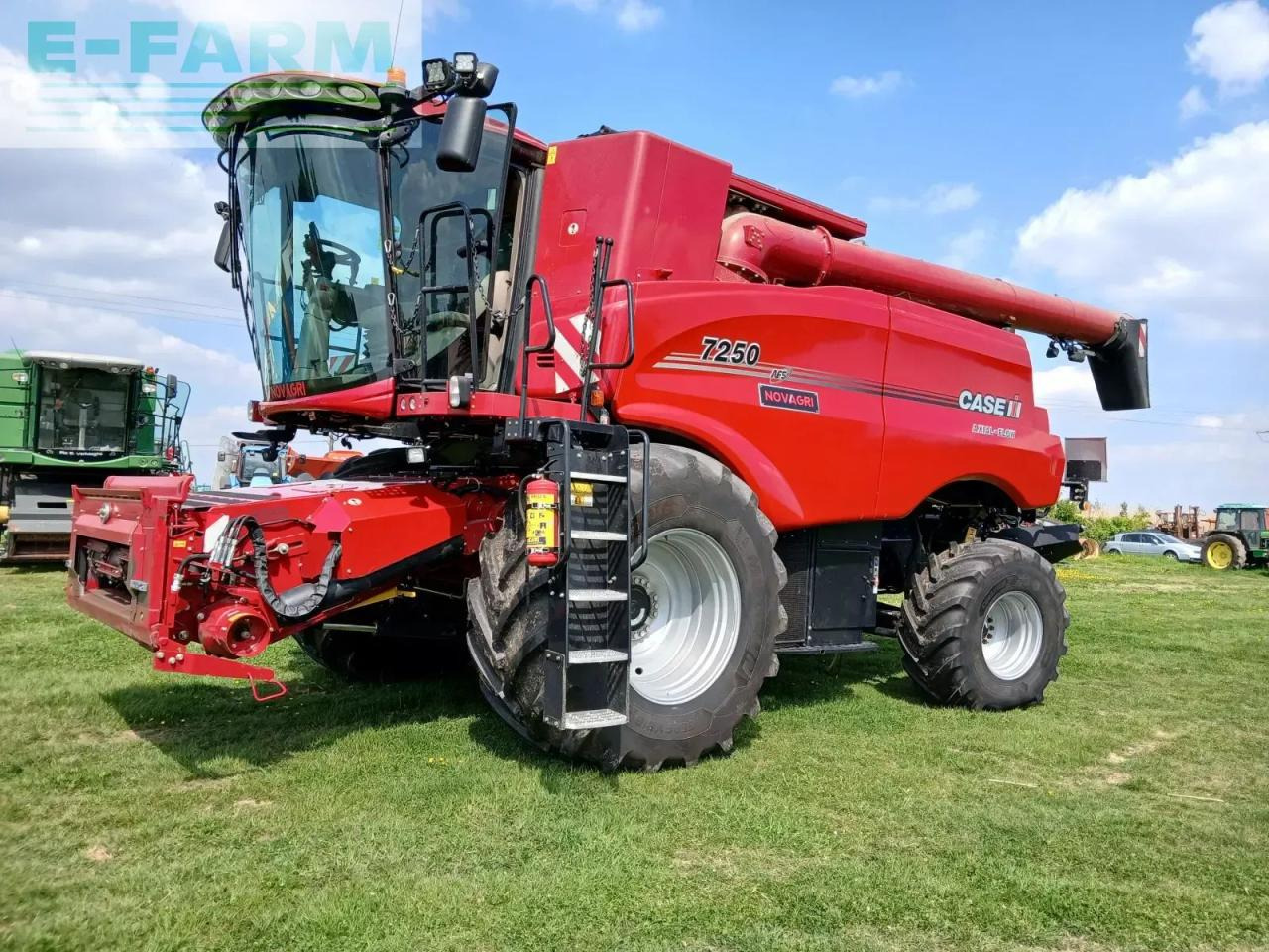 Case-IH axial-flow 7250 - Sklízecí mlátička: obrázek 2 Case-IH axial-flow 7250 - Sklízecí mlátička: obrázek 2