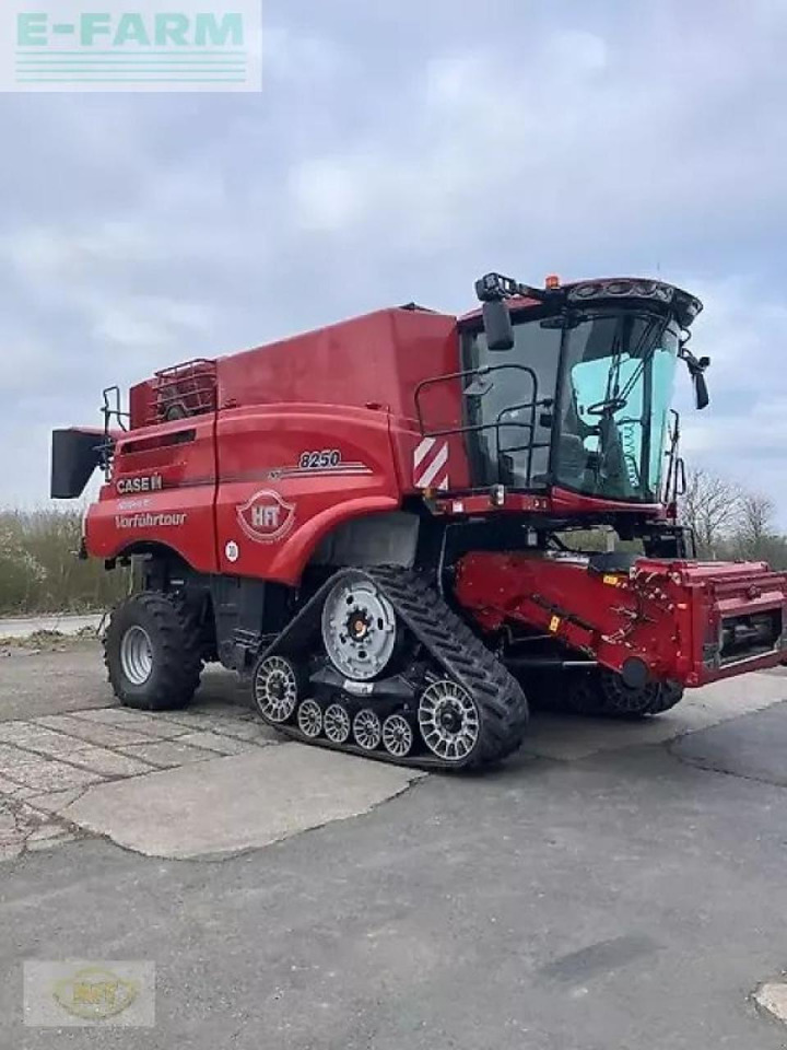 Case-IH axial-flow 8250 st5 - Sklízecí mlátička: obrázek 2 Case-IH axial-flow 8250 st5 - Sklízecí mlátička: obrázek 2