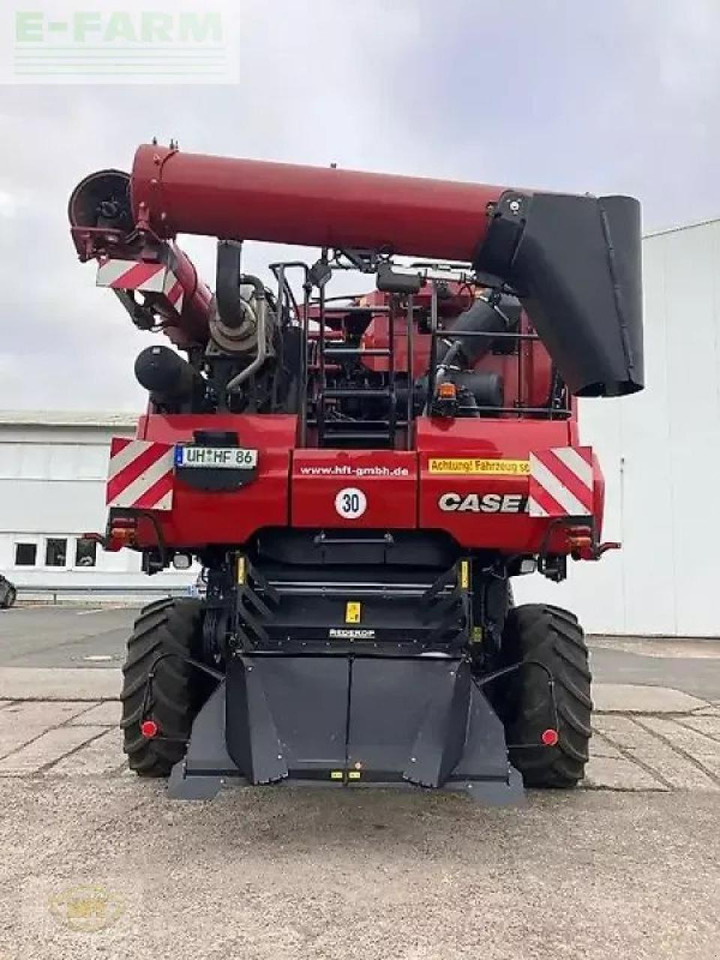 Case-IH axial-flow 8250 st5 - Sklízecí mlátička: obrázek 5 Case-IH axial-flow 8250 st5 - Sklízecí mlátička: obrázek 5
