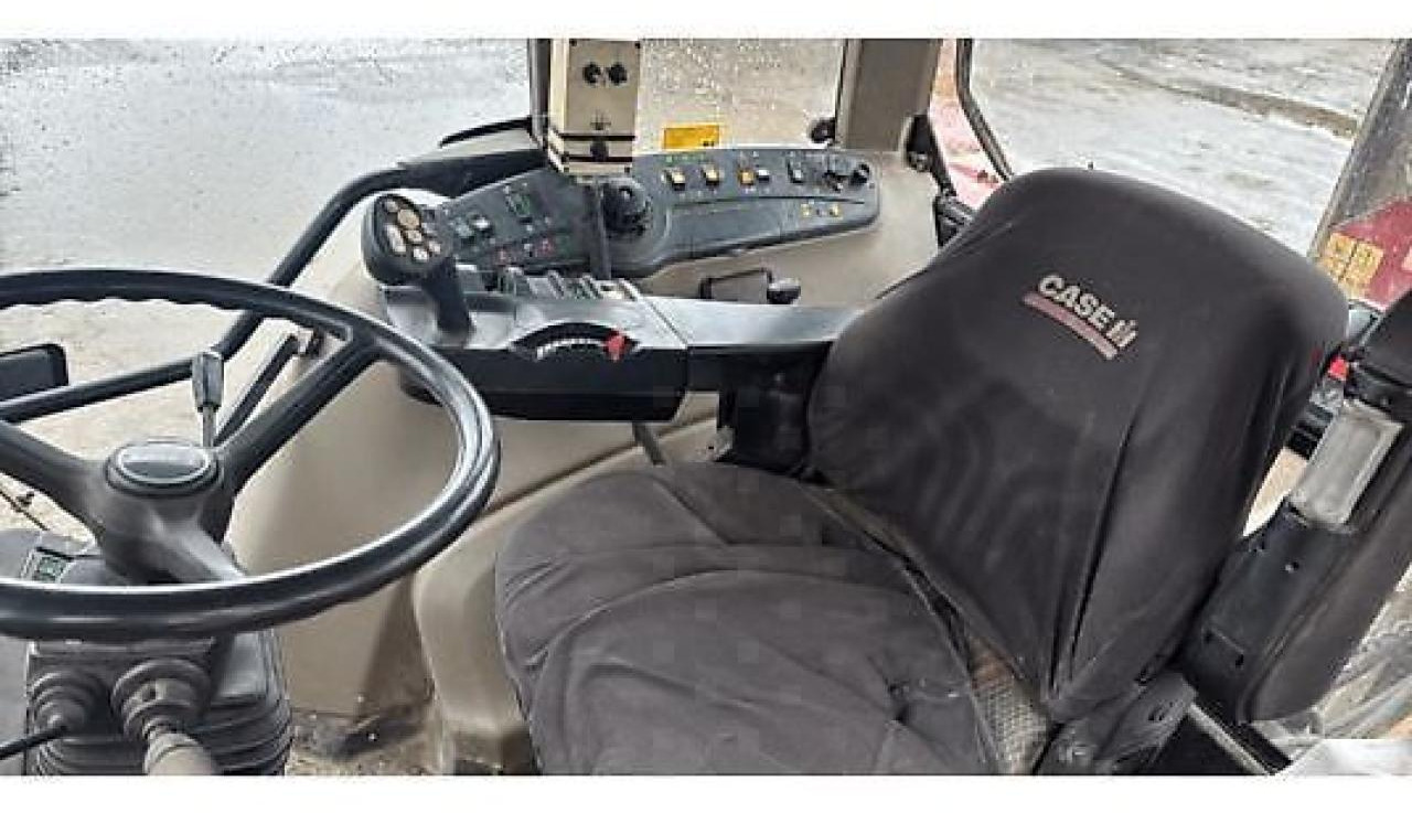 Case-IH cvx150 - Traktor: obrázek 5 Case-IH cvx150 - Traktor: obrázek 5