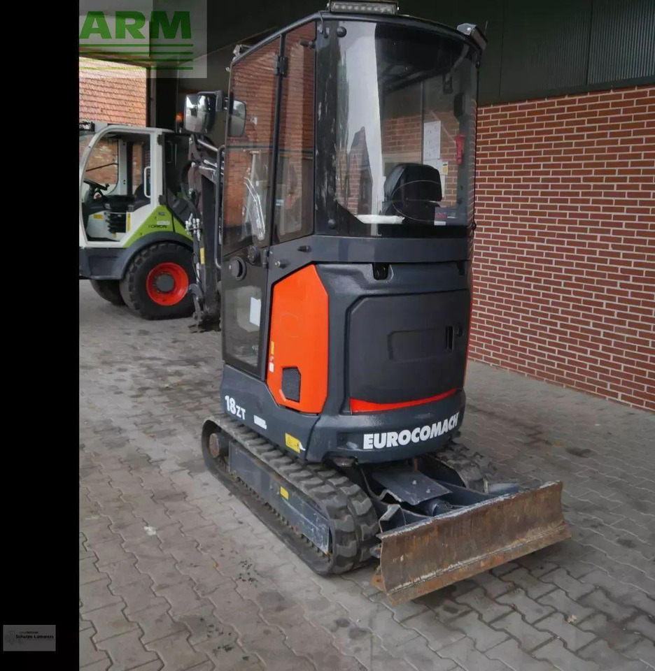 Case-IH eurocomach 18zt - Mini rýpadlo: obrázek 5 Case-IH eurocomach 18zt - Mini rýpadlo: obrázek 5