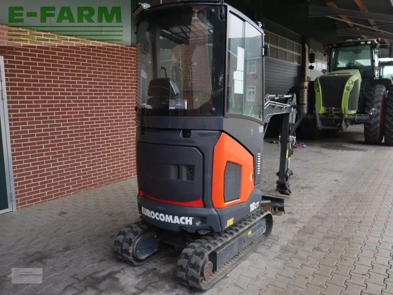 Case-IH eurocomach 18zt - Mini rýpadlo: obrázek 4 Case-IH eurocomach 18zt - Mini rýpadlo: obrázek 4