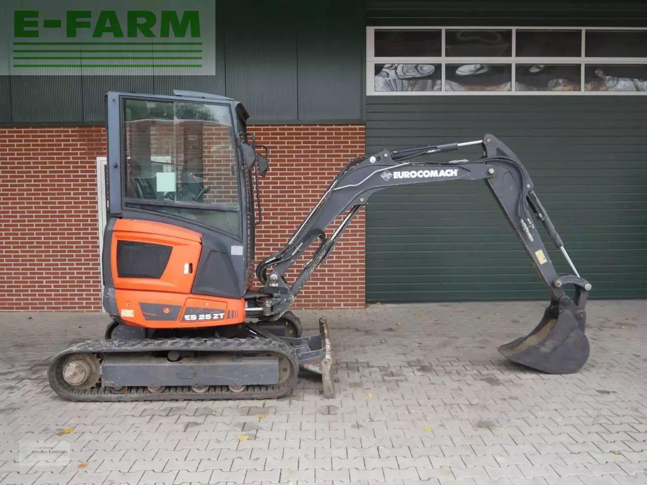 Case-IH eurocomach es25zt - Mini rýpadlo: obrázek 5 Case-IH eurocomach es25zt - Mini rýpadlo: obrázek 5