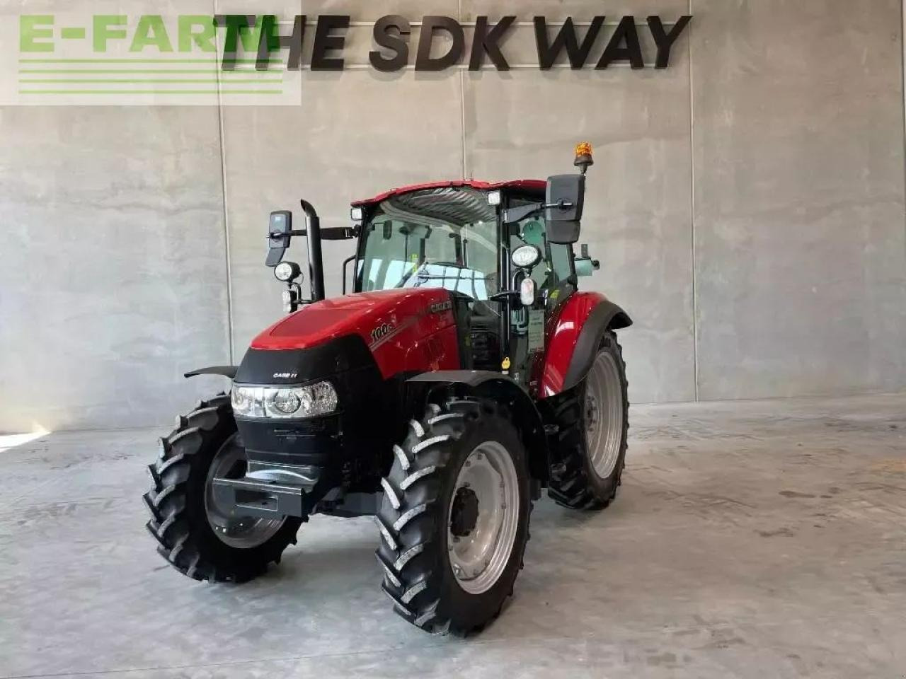 Case-IH farmall 100 c - Traktor: obrázek 1 Case-IH farmall 100 c - Traktor: obrázek 1