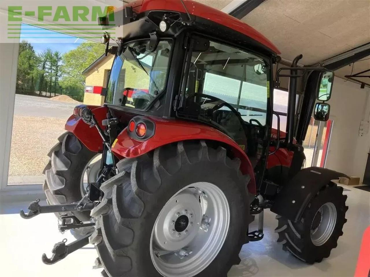 Case-IH farmall 65a - Traktor: obrázek 3 Case-IH farmall 65a - Traktor: obrázek 3