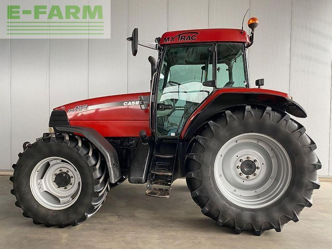 Case-IH mx 135 - Traktor: obrázek 1 Case-IH mx 135 - Traktor: obrázek 1