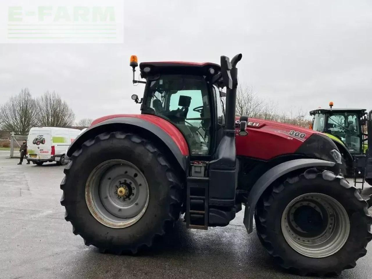 Case-IH optum 300 cvx CVX - Traktor: obrázek 4 Case-IH optum 300 cvx CVX - Traktor: obrázek 4