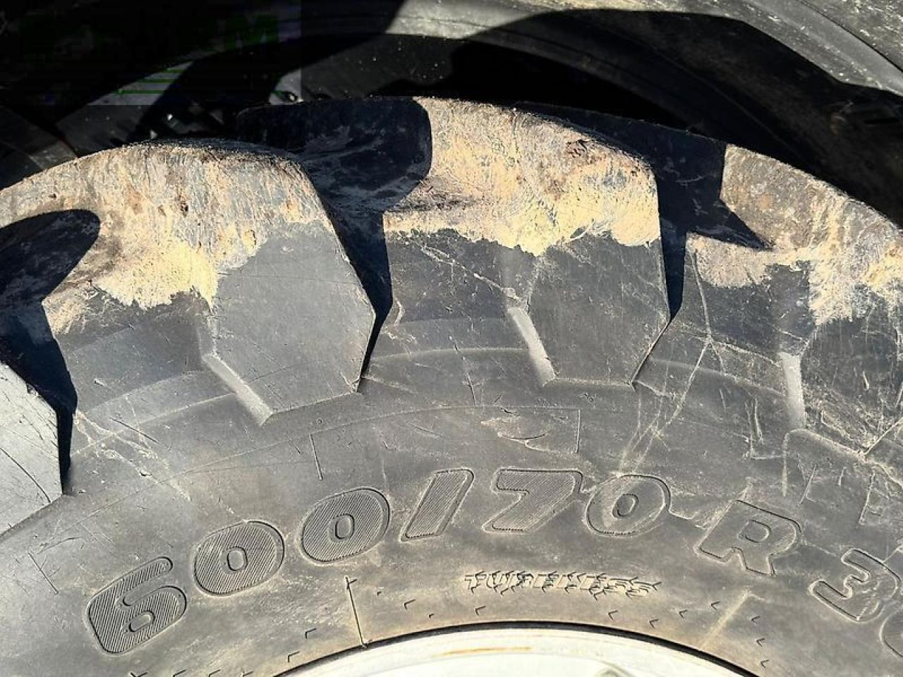 Case-IH optum 300 cvx CVX - Traktor: obrázek 4 Case-IH optum 300 cvx CVX - Traktor: obrázek 4