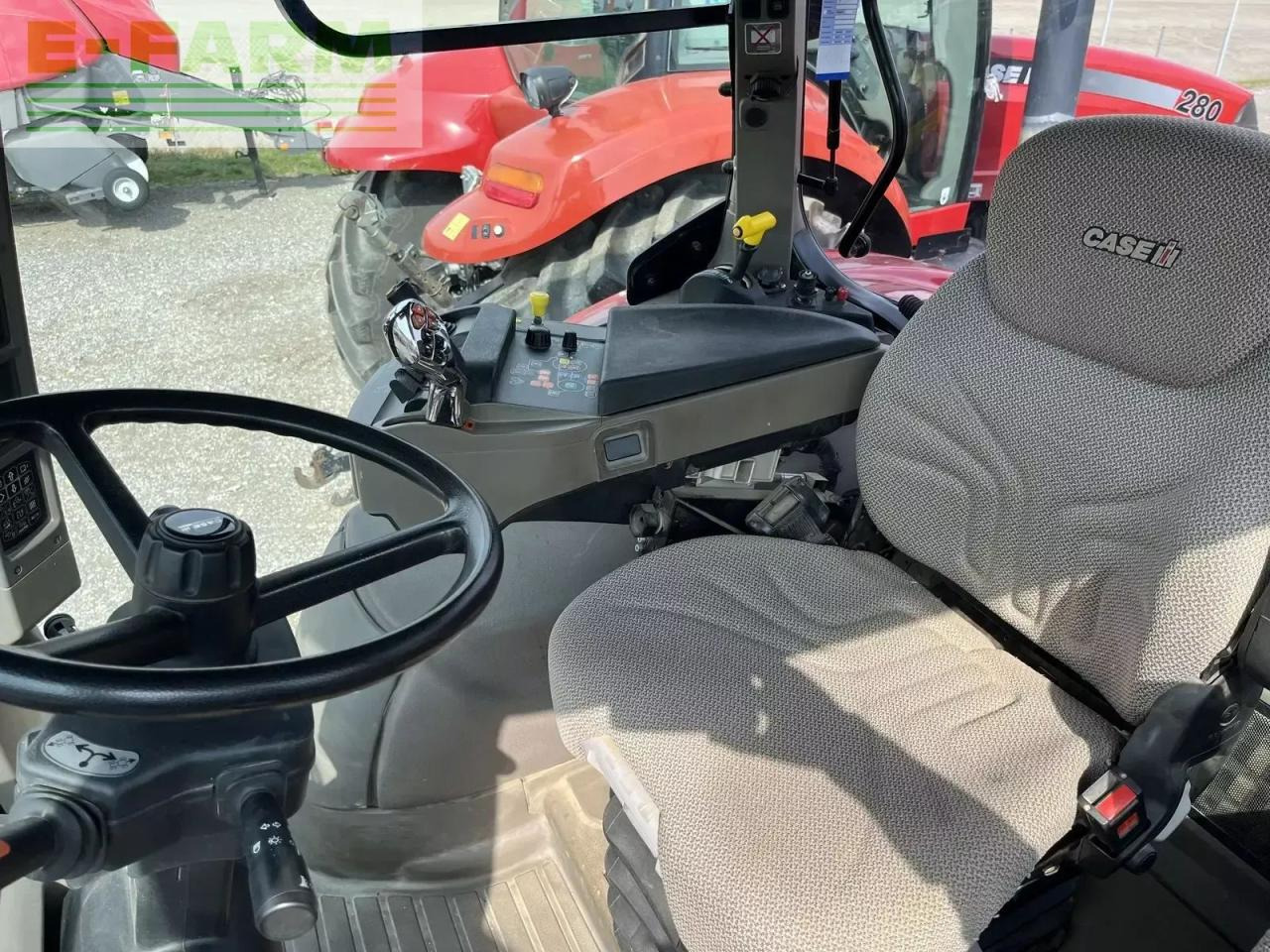 Case-IH puma 160 - Traktor: obrázek 4 Case-IH puma 160 - Traktor: obrázek 4