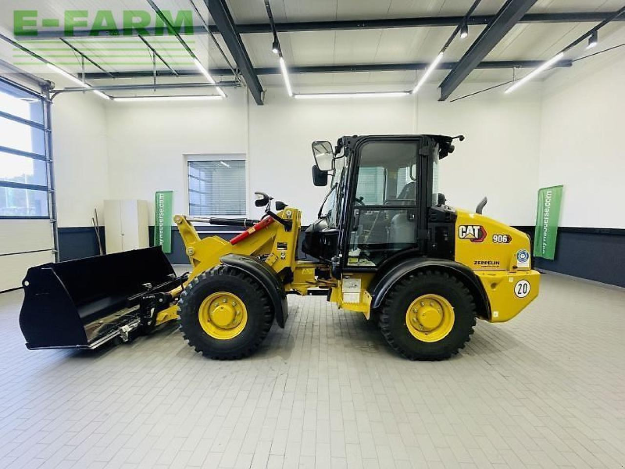 Mini rýpadlo Caterpillar 906-14a: obrázek 8