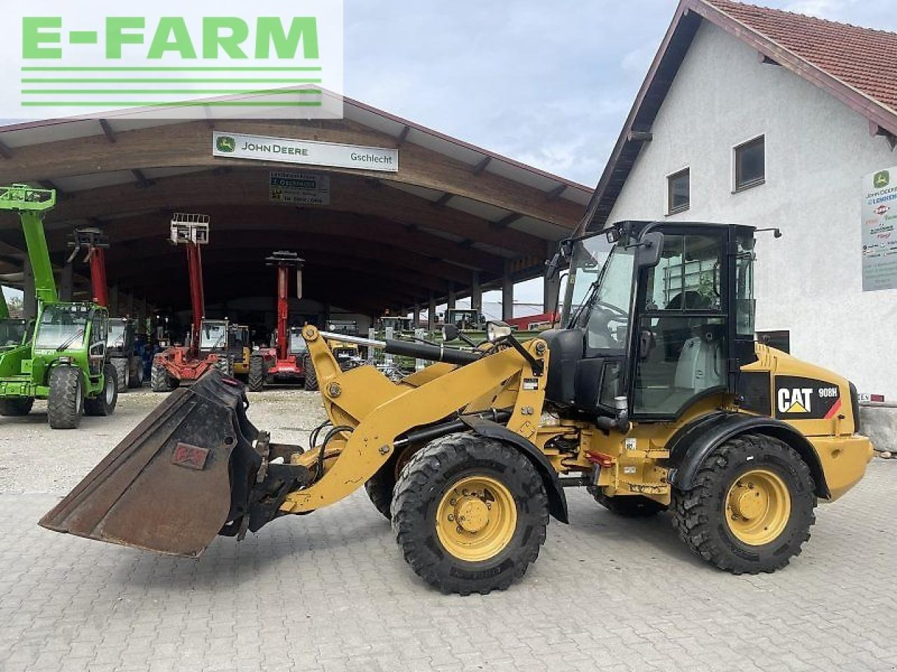 Caterpillar 908 h - Mini rýpadlo: obrázek 2 Caterpillar 908 h - Mini rýpadlo: obrázek 2