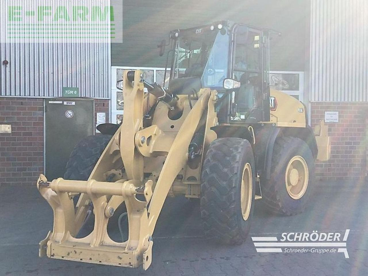 Caterpillar 914 hl - Mini rýpadlo: obrázek 2 Caterpillar 914 hl - Mini rýpadlo: obrázek 2