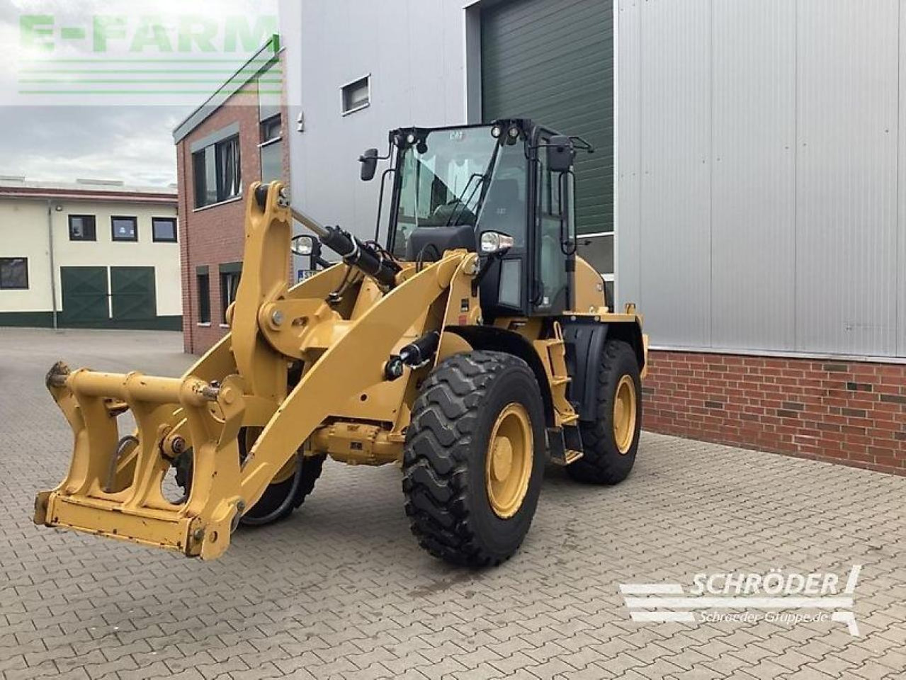 Caterpillar 914 hl - Mini rýpadlo: obrázek 4 Caterpillar 914 hl - Mini rýpadlo: obrázek 4