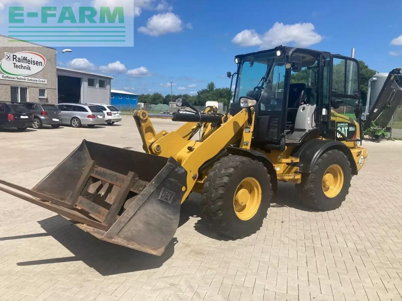 Caterpillar radlader cat 908 h2 - Mini rýpadlo: obrázek 2 Caterpillar radlader cat 908 h2 - Mini rýpadlo: obrázek 2