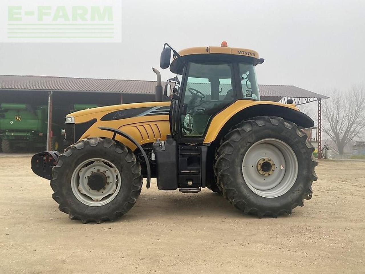Challenger mt 575b - Traktor: obrázek 3 Challenger mt 575b - Traktor: obrázek 3