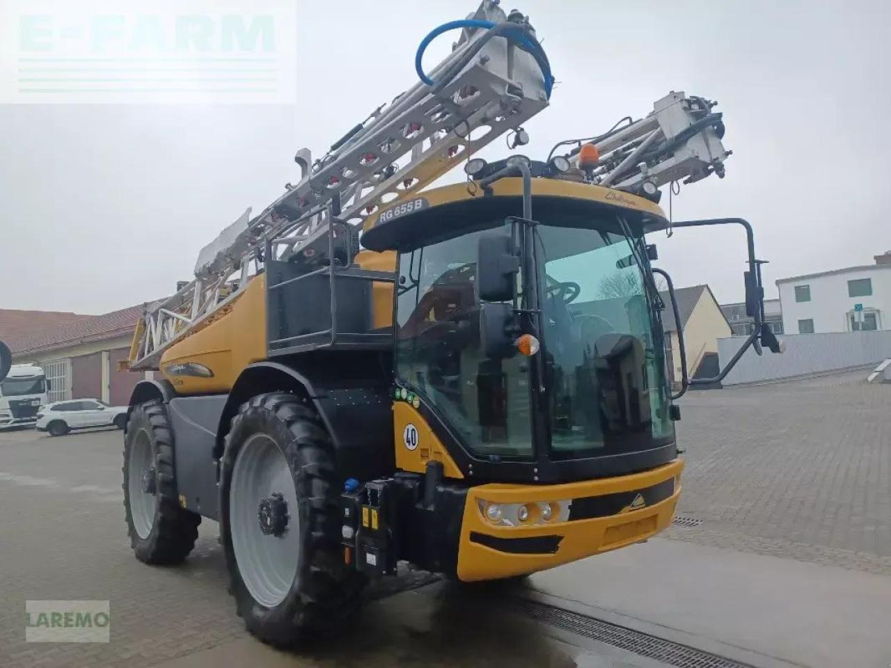 Challenger rogator 655 b - Tažený postřikovač: obrázek 3 Challenger rogator 655 b - Tažený postřikovač: obrázek 3
