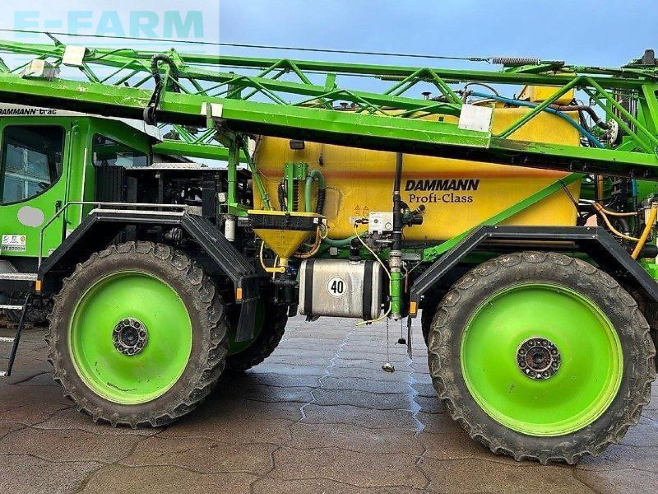 Dammann dtp 5000 profi-claas - Tažený postřikovač: obrázek 1 Dammann dtp 5000 profi-claas - Tažený postřikovač: obrázek 1