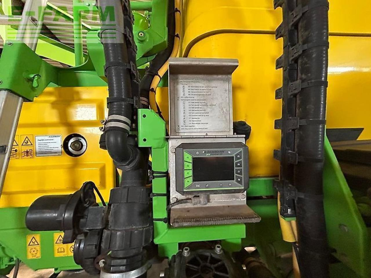 Dammann profi-class 10030 - Tažený postřikovač: obrázek 3 Dammann profi-class 10030 - Tažený postřikovač: obrázek 3