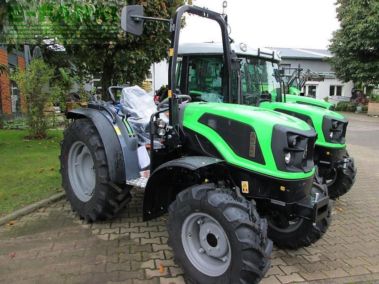 Deutz-Fahr 3050 - Traktor: obrázek 2 Deutz-Fahr 3050 - Traktor: obrázek 2