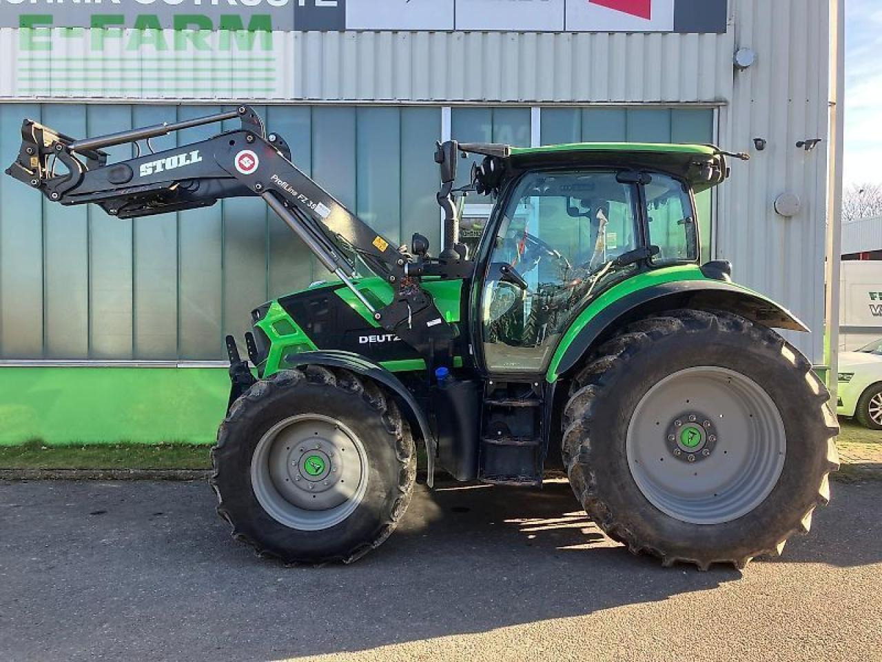 Deutz-Fahr 6130ttv - Traktor: obrázek 2 Deutz-Fahr 6130ttv - Traktor: obrázek 2