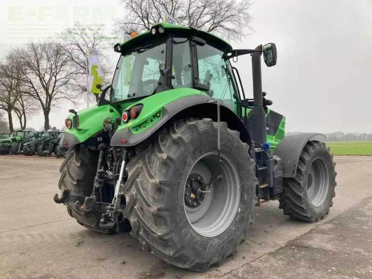 Deutz-Fahr 7250 ttv - Traktor: obrázek 5 Deutz-Fahr 7250 ttv - Traktor: obrázek 5