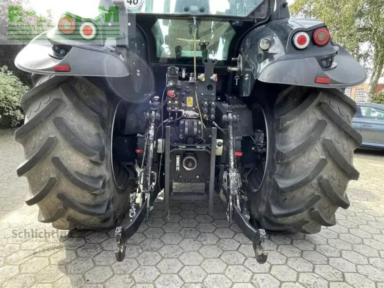 Deutz-Fahr 7250 ttv - Traktor: obrázek 4 Deutz-Fahr 7250 ttv - Traktor: obrázek 4