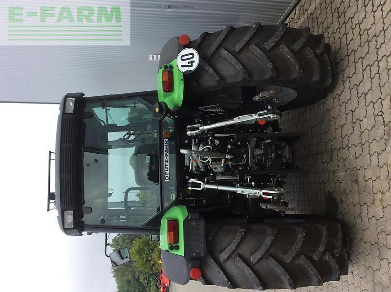 Deutz-Fahr agrofarm 410 - Traktor: obrázek 3 Deutz-Fahr agrofarm 410 - Traktor: obrázek 3