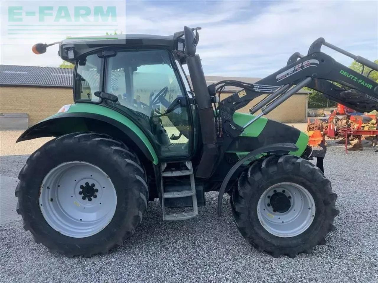 Deutz-Fahr k410 - Traktor: obrázek 3 Deutz-Fahr k410 - Traktor: obrázek 3