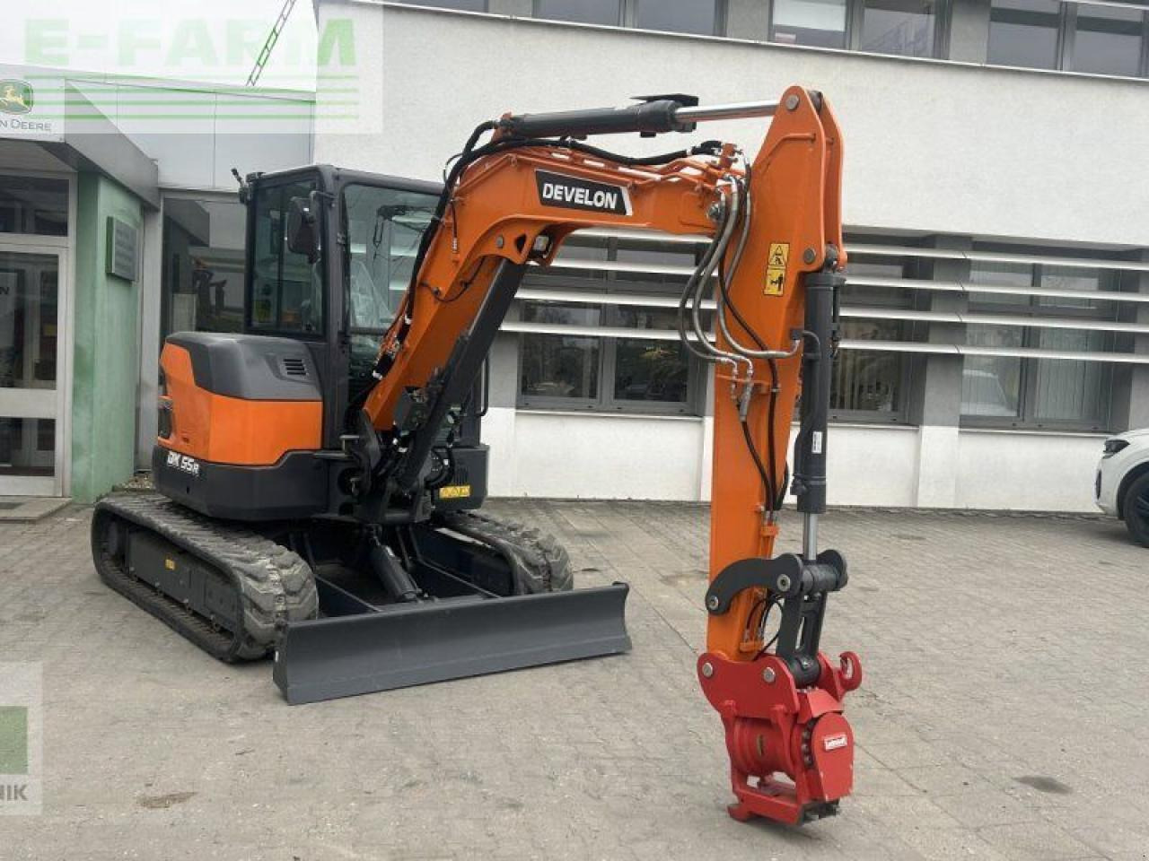 Doosan dx55r-7 - Mini rýpadlo: obrázek 3 Doosan dx55r-7 - Mini rýpadlo: obrázek 3