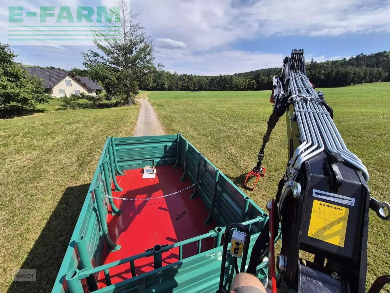 Farmtech tdk 1500f + kran - Zemědělský sklápěcí přívěs: obrázek 3 Farmtech tdk 1500f + kran - Zemědělský sklápěcí přívěs: obrázek 3