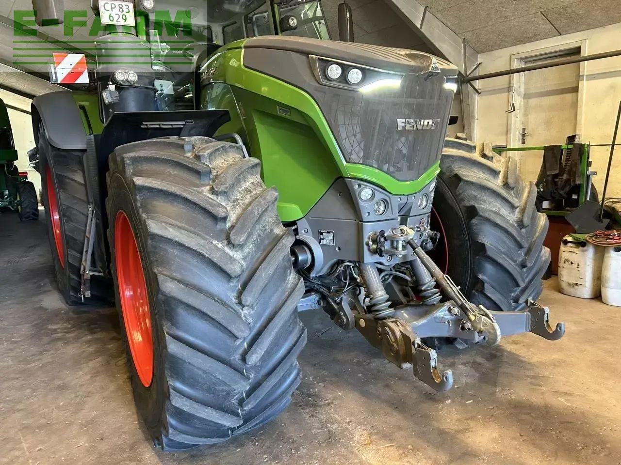 Fendt 1038 vario s4 - Traktor: obrázek 3 Fendt 1038 vario s4 - Traktor: obrázek 3