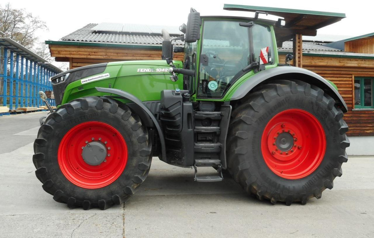 Fendt 1042 vario - Traktor: obrázek 1 Fendt 1042 vario - Traktor: obrázek 1