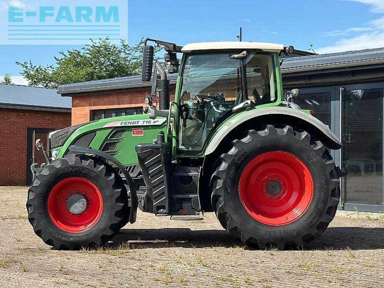 Fendt 716 vario scr profi plus *rtk* ProfiPlus - Traktor: obrázek 3 Fendt 716 vario scr profi plus *rtk* ProfiPlus - Traktor: obrázek 3