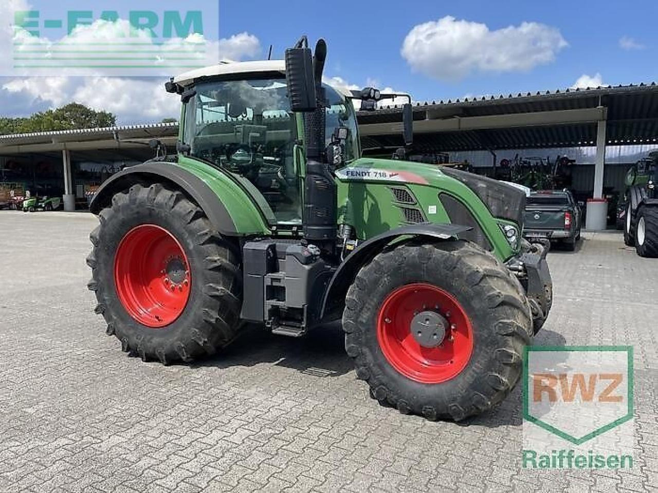 Fendt 718 profi-plus s 4 vario ProfiPlus - Traktor: obrázek 4 Fendt 718 profi-plus s 4 vario ProfiPlus - Traktor: obrázek 4