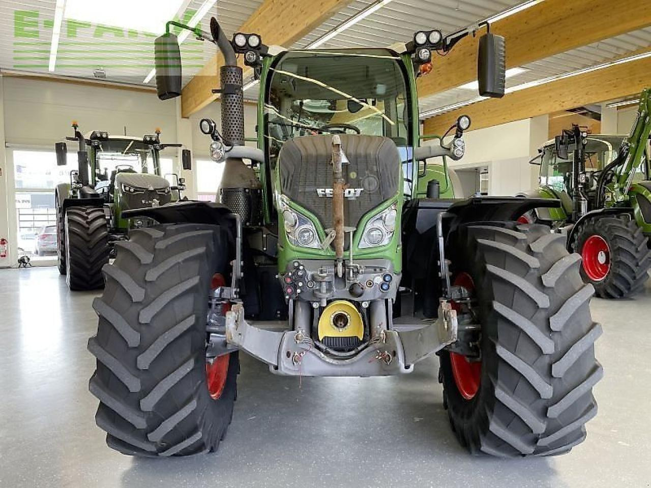 Fendt 718 vario scr profi Profi - Traktor: obrázek 2 Fendt 718 vario scr profi Profi - Traktor: obrázek 2