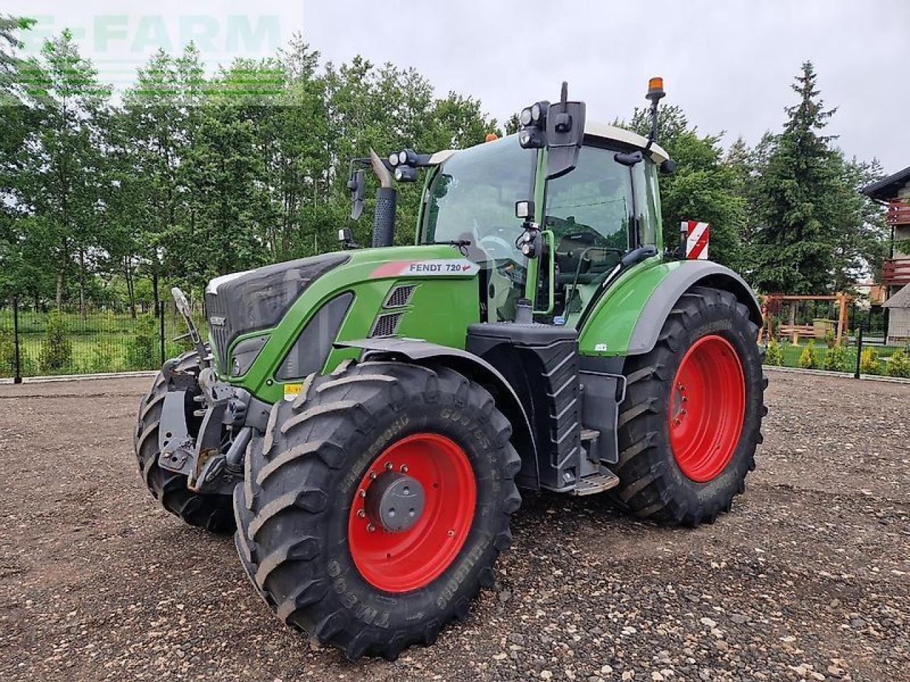 Fendt 720 vario power plus PowerPlus - Traktor: obrázek 1 Fendt 720 vario power plus PowerPlus - Traktor: obrázek 1