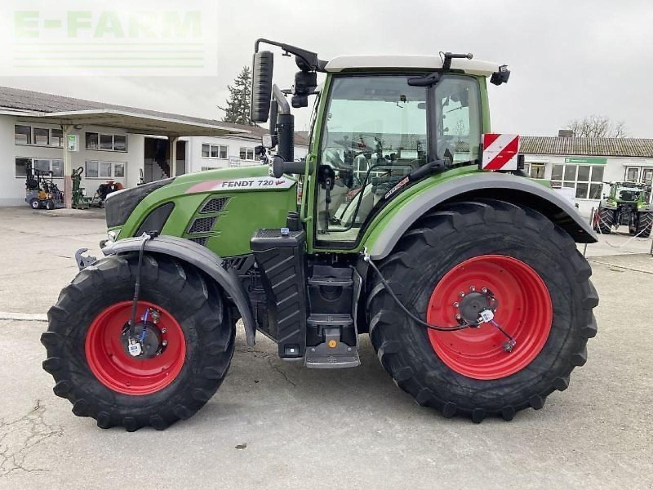 Fendt 720 vario s4 profi plus - Traktor: obrázek 5 Fendt 720 vario s4 profi plus - Traktor: obrázek 5
