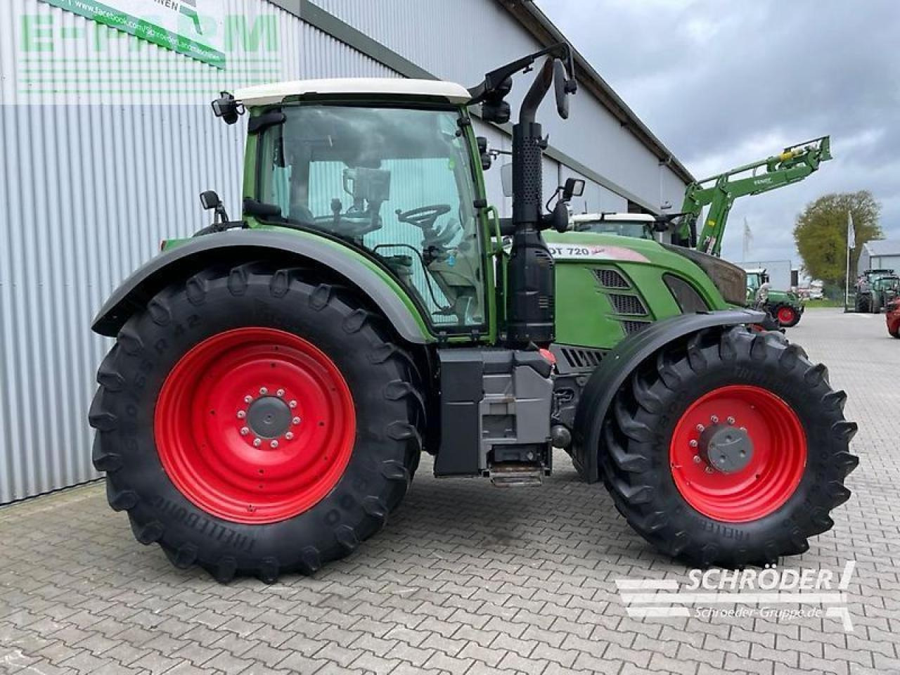 Fendt 720 vario s4 profi plus ProfiPlus - Traktor: obrázek 2 Fendt 720 vario s4 profi plus ProfiPlus - Traktor: obrázek 2