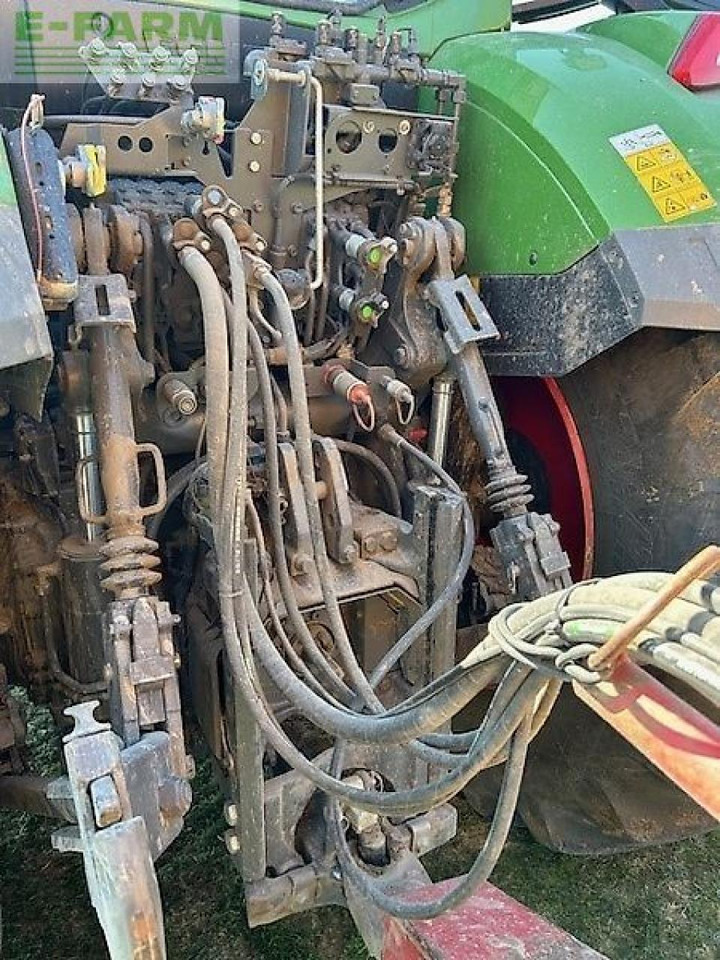 Fendt 724 gen 7 - Traktor: obrázek 2 Fendt 724 gen 7 - Traktor: obrázek 2